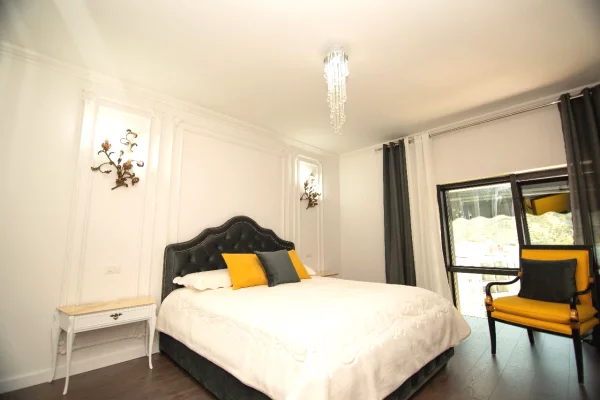 Shtepi me qera 2+1 ne Vlore - 1,500 Euro