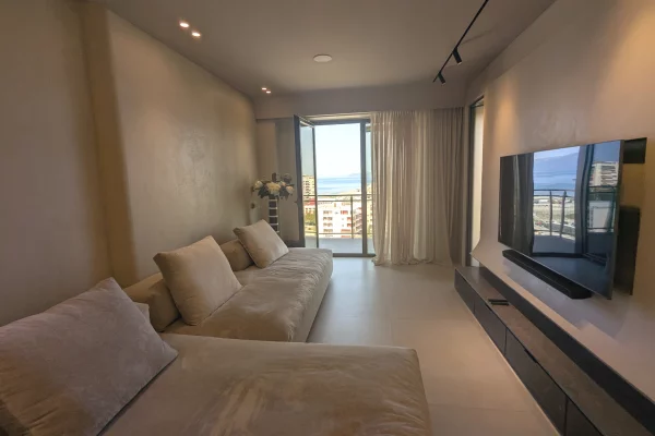 Shtepi me qera Apartament ne Vlore, 1+1, Mobilimi E mobiluar, Pagesa 1,000  Euro.
