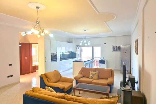Shtepi me qera Apartament ne Vlore, 2+1, Mobilimi E mobiluar, Pagesa 55,000  Leke.