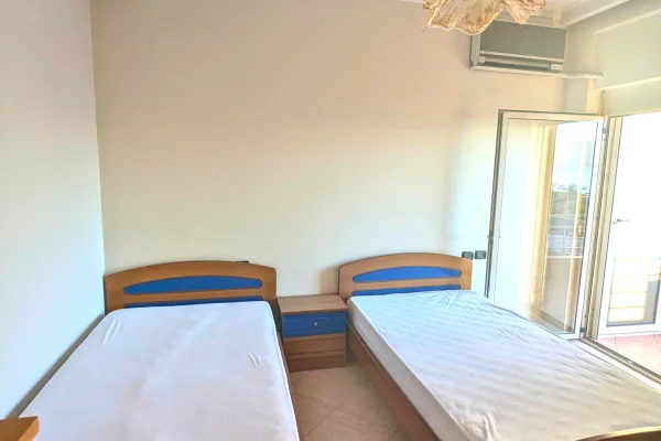Shtepi me qera Apartament ne Vlore, 2+1, Mobilimi E mobiluar, Pagesa 55,000  Leke.
