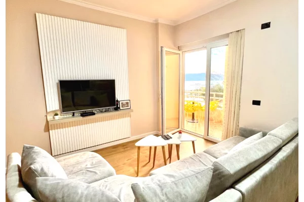 Shtepi me qera Apartament ne Vlore, 1+1, Mobilimi E mobiluar, Pagesa 65,000  Leke.