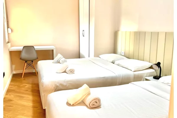 Shtepi me qera Apartament ne Vlore, 1+1, Mobilimi E mobiluar, Pagesa 65,000  Leke.