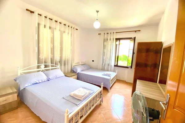 Shtepi me qera Shtepi Private ne Vlore, 2+1, Mobilimi E mobiluar, Pagesa 40,000  Leke.