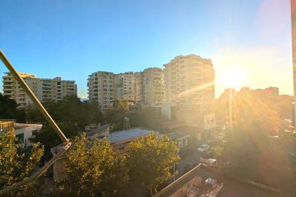 Shtepi ne shitje Apartament ne Vlore, 3+1, Mobilimi E mobiluar, Pagesa 315,000  Euro.