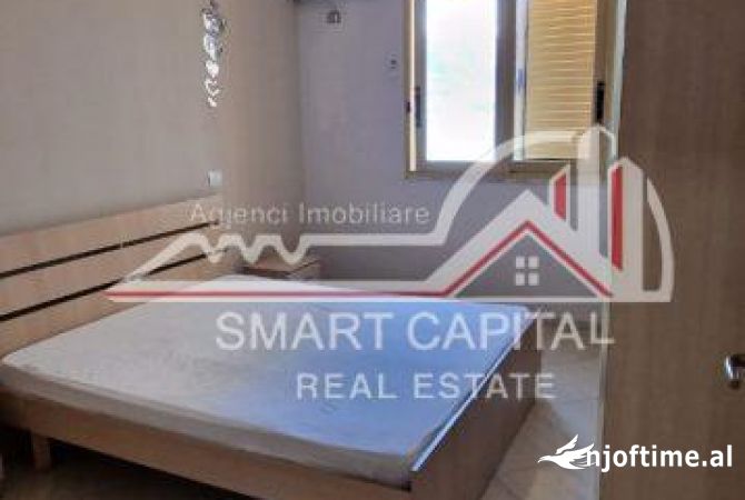 Shtepi me qera Apartament ne Vlore, 1+1, Mobilimi E mobiluar, Pagesa 300  Euro.
