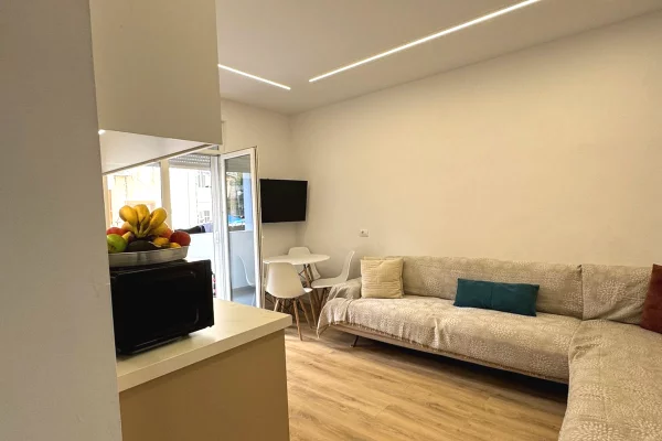 House for Sale 2+1 in Tirana - 139,000 Leke