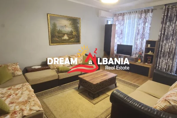 Shtepi me qera 3+1 ne Tirane - 75,000 Leke