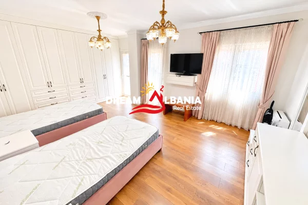 Shtepi me qera Apartament ne Tirane, 2+1, Mobilimi E mobiluar, Pagesa 80,000  Leke.