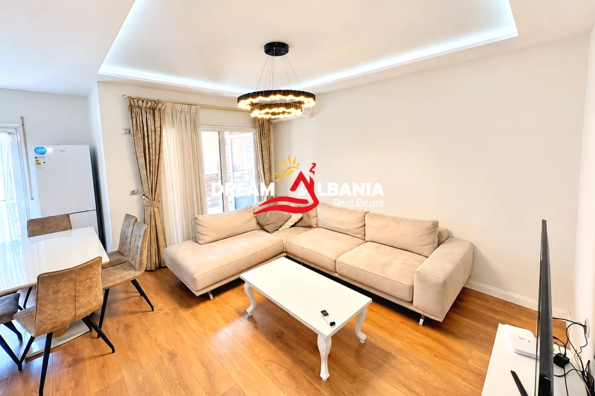 Shtepi me qera Apartament ne Tirane, 2+1, Mobilimi E mobiluar, Pagesa 80,000  Leke.