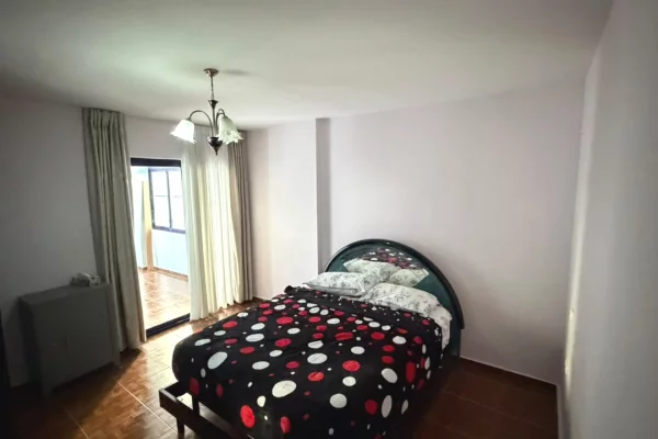 Shtepi me qera Apartament ne Tirane, 2+1, Mobilimi E mobiluar, Pagesa 60,000  Leke.
