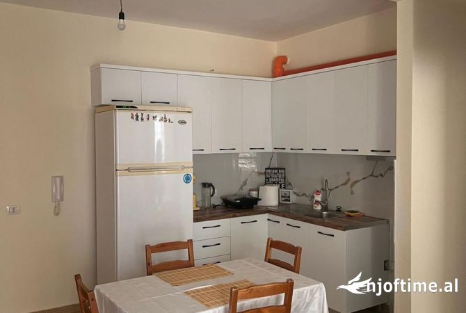 Shtepi me qera 1+1 ne Vlore - 280 Euro