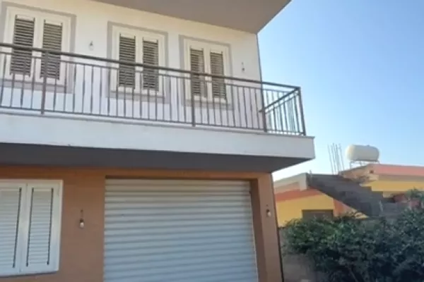 Shitet ose jepet me qira!