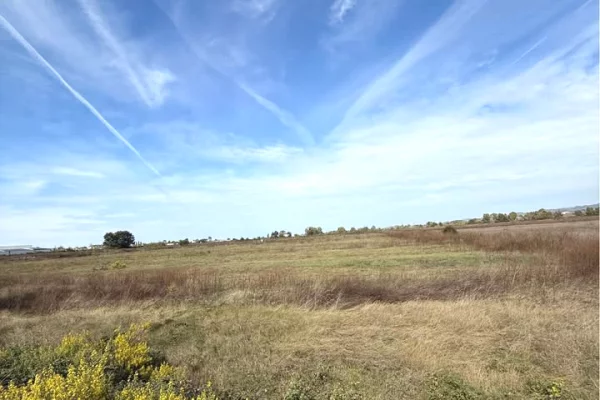 Truall ose Toke ne Durres - 45,000 Euro