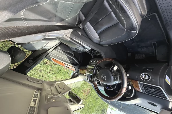 Auto in Vendita a Durazzo, Tjeter, 2013 Diesel,Kambio Automatik Pagamento 13,800  Euro.