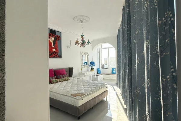 Shtepi ne shitje Apartament ne Durres, 2+1, Mobilimi E mobiluar, Pagesa 125,000  Euro.