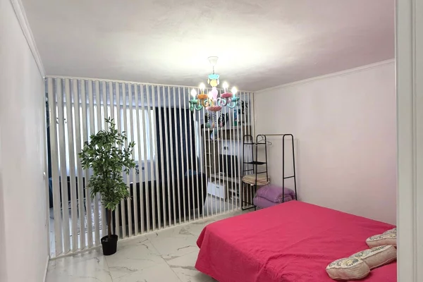 Shtepi ne shitje Apartament ne Durres, 1+1, Mobilimi E mobiluar, Pagesa 65,000  Euro.