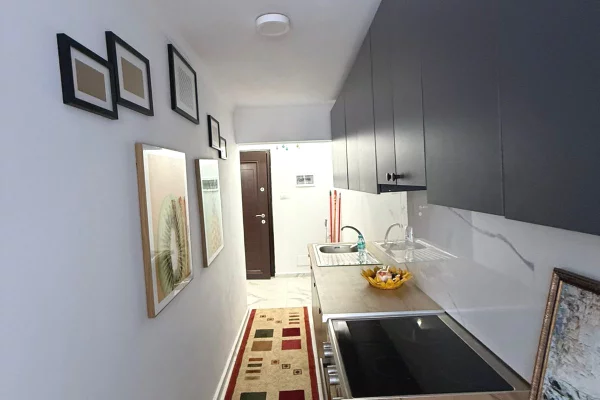 Shtepi ne shitje Apartament ne Durres, 1+1, Mobilimi E mobiluar, Pagesa 65,000  Euro.