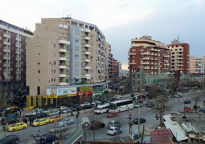 Business Property in Sale 1+1 in Tirana - 150,000 Euro