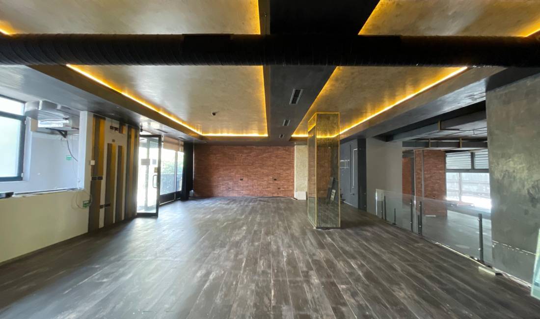 Jepet per shitje ambjenti