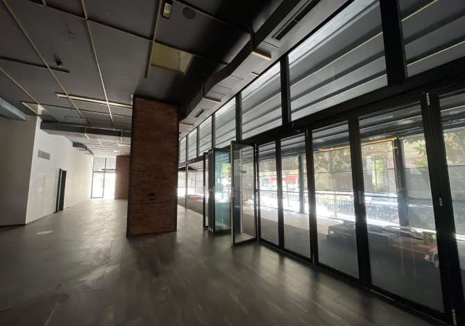 Business Property in Sale 1+1 in Tirana - 1,320,000 Euro