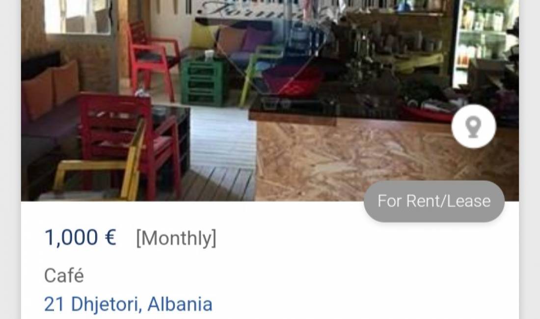 Bar kafe me qera afer 21 dhjetori