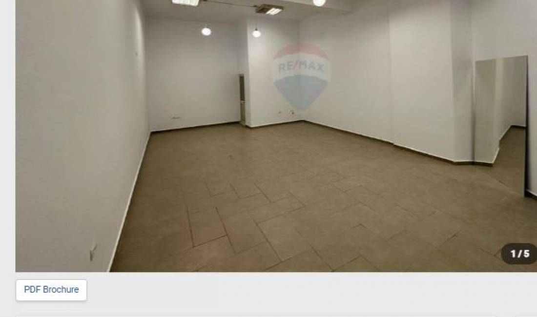 ME QERA TE RRUGA E BARRIKADAVE 