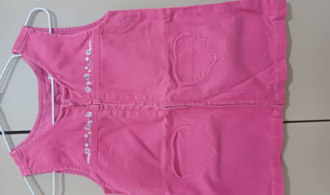 Veshje per femije nga 2 deri 4 vjece