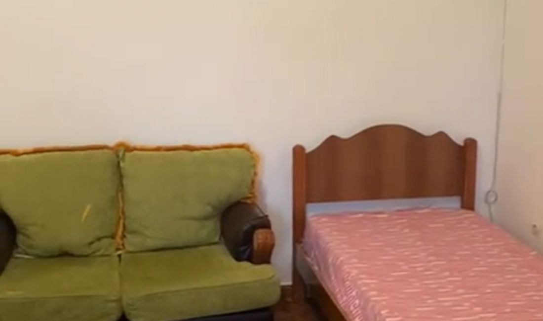 Shtepi me qera Apartament ne Tirane, Garsoniere, Mobilimi E mobiluar, Pagesa 26,000  Leke.