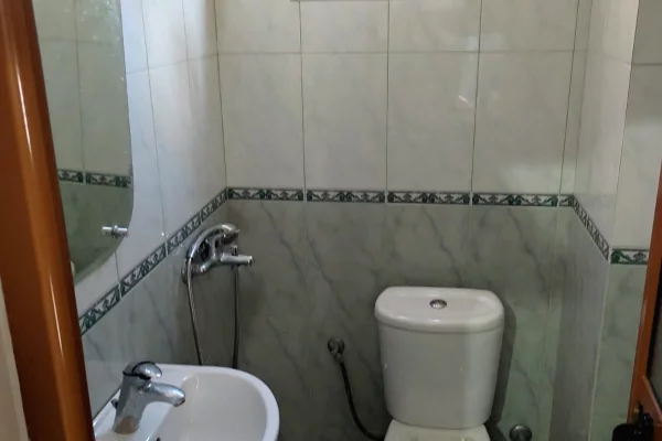 Appartamento in affitto a Tirana Garsoniere, Arredato