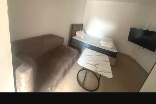 Shtepi me qera Garsoniere ne Tirane - 28,000 Leke