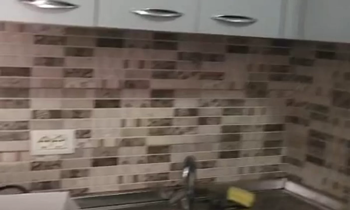 Shtepi me qera Apartament ne Tirane, Garsoniere, Mobilimi E mobiluar, Pagesa 21,000  Leke.