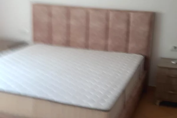 Shtepi me qera Apartament ne Tirane, 2+1, Mobilimi E mobiluar, Pagesa 45,000  Leke.