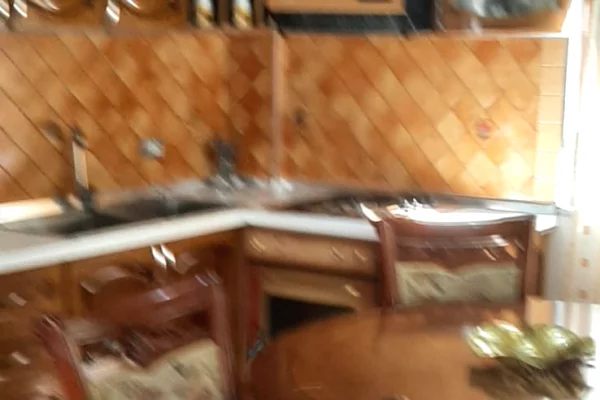 Shtepi me qera Apartament ne Tirane, 2+1, Mobilimi E mobiluar, Pagesa 45,000  Leke.