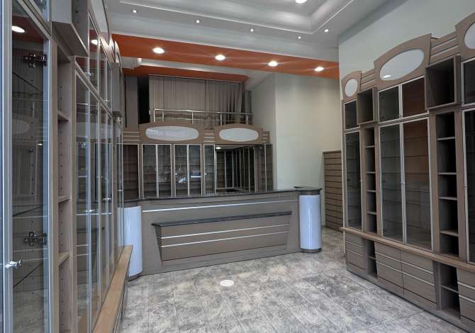 Ambient biznesi me qera 1+1 ne Tirane - 2,000 Euro
