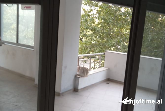 Business Property in Sale 1+1 in Tirana - 112,500 Euro