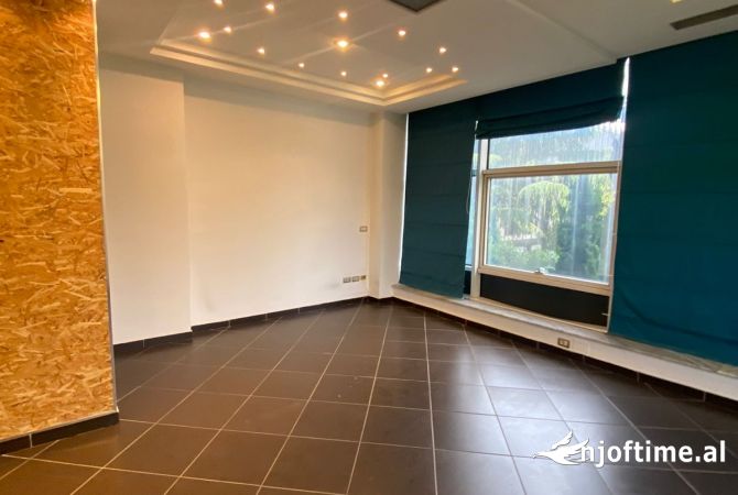 Jepet ambjent me qera tek Ministria e Jashtme