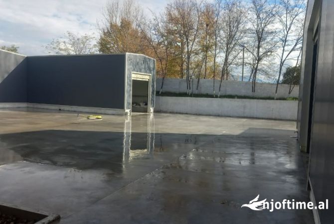 Business Property in Sale 6+1 in Tirana - 350,000 Euro