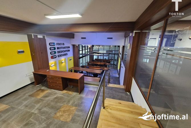 Ambiente Commerciale in Affitto 1+1 a Tirana - 4,000 Euro