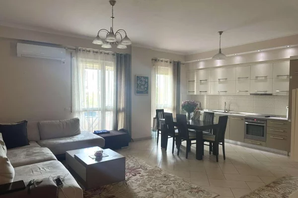 Apartament me qera 