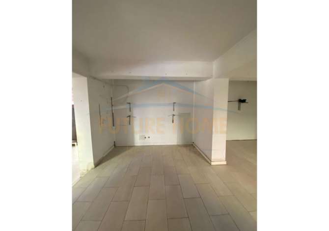 Ambient biznesi me qera 1+1 ne Durres - 350 Euro