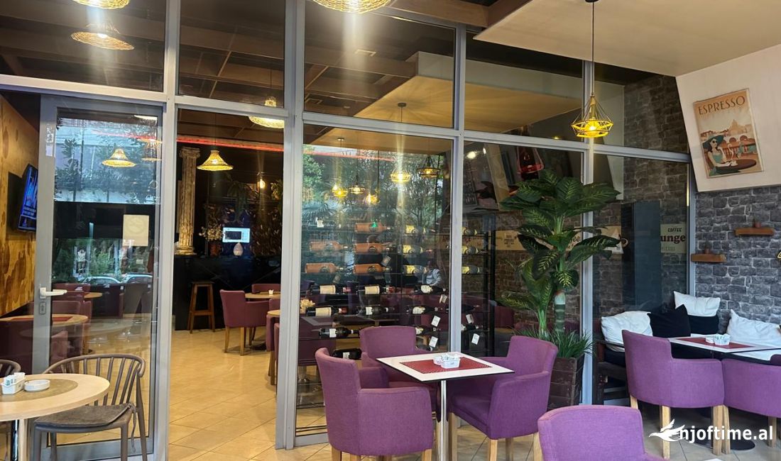 Shitet lokali ne Fresk 