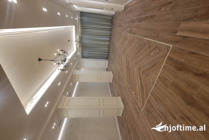 Business Property in Sale 3+1 in Tirana - 264,000 Euro