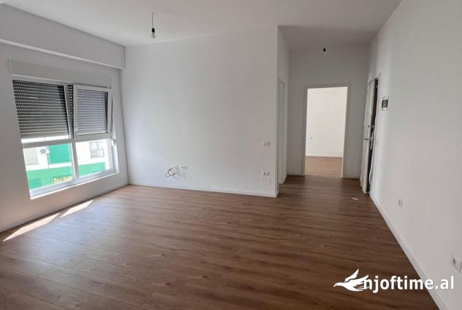 Shitet Apartament 1+1 ne Ali Dem