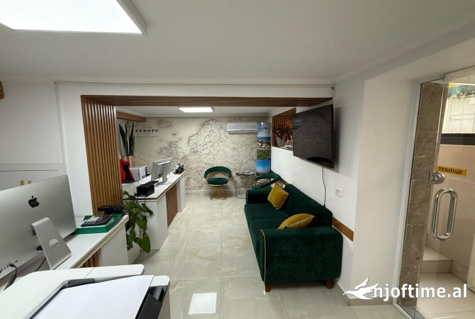 Business Property in Sale 1+1 in Tirana - 140,000 Euro