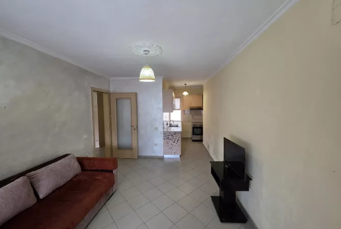 Shitet Apartament 1+1 Ne Ali Dem