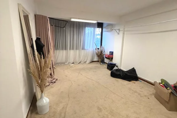 Apartment for rent in Tirana 2+1, Emty