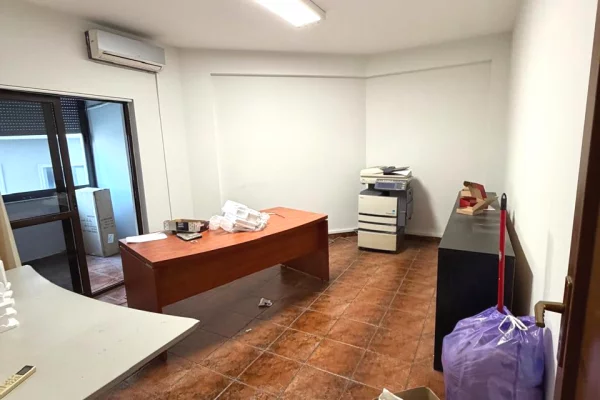 Apartment for rent in Tirana 2+1, Emty