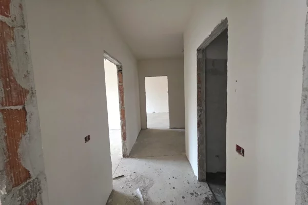 Shtepi ne shitje 2+1 ne Tirane - 151,000 Euro