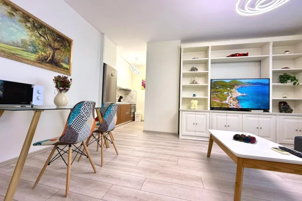 Casa in affitto 1+1 a Tirana - 800 Euro