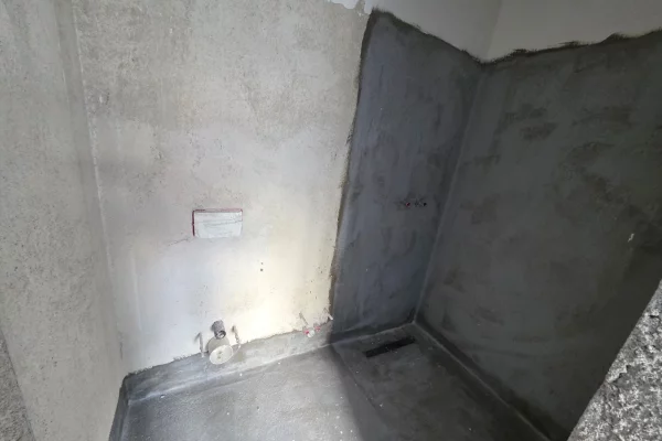 Shtepi ne shitje Apartament ne Tirane, 2+1, Mobilimi Bosh, pa mobiluar, Pagesa 176,000  Euro.